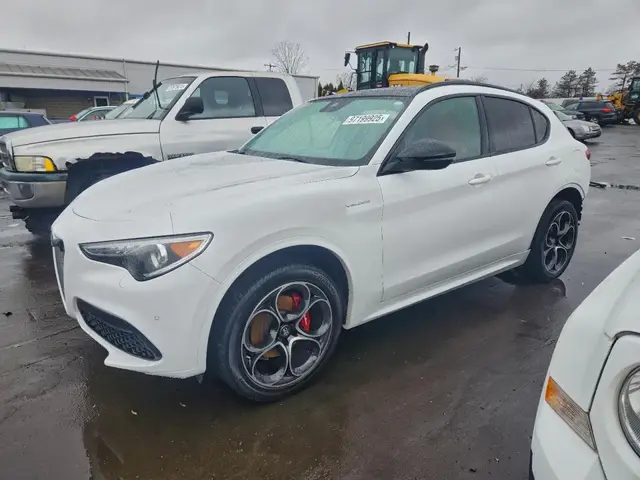 ALFA ROMEO STELVIO TI 2022