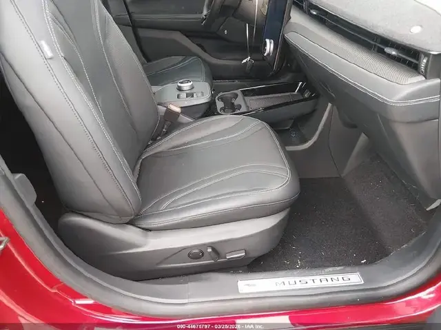 FORD MUSTANG MACH-E PREMIUM 2023