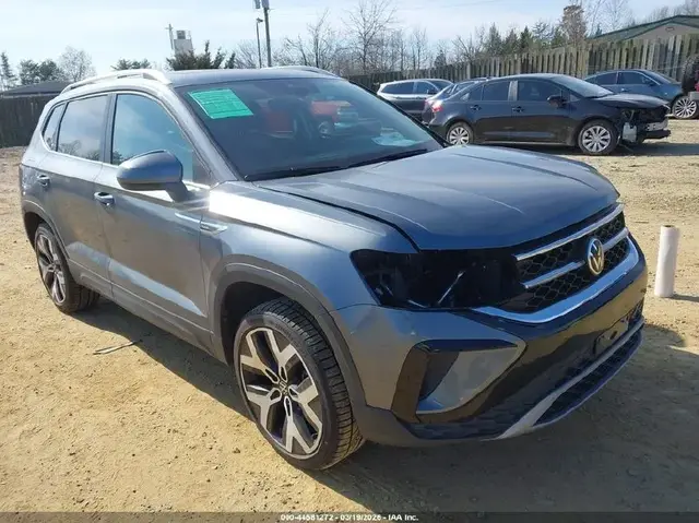 VOLKSWAGEN TAOS 2022