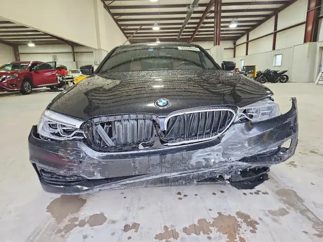 BMW 540 2018