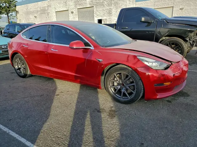 TESLA MODEL 3 2018