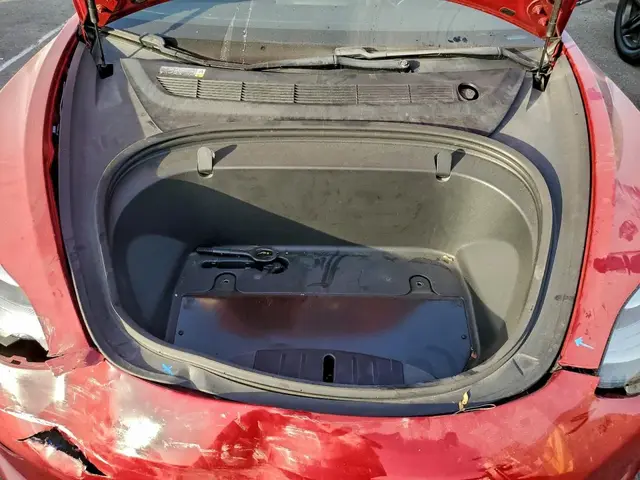TESLA MODEL 3 2018
