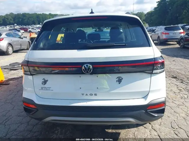 VOLKSWAGEN TAOS S 2025