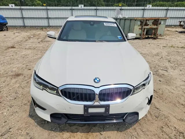 BMW 330XI 2019
