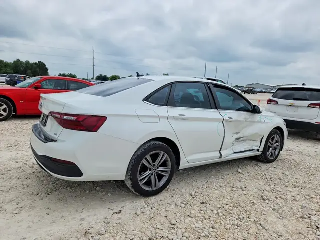 VOLKSWAGEN JETTA SE 2024