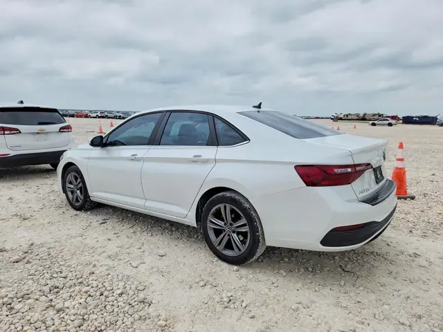 VOLKSWAGEN JETTA SE 2024