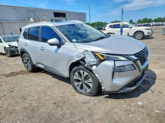 NISSAN ROGUE SV 2023