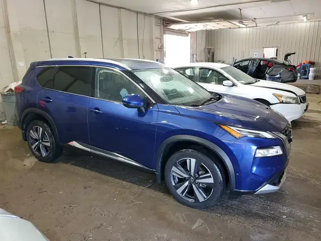 NISSAN ROGUE PLATINUM 2023