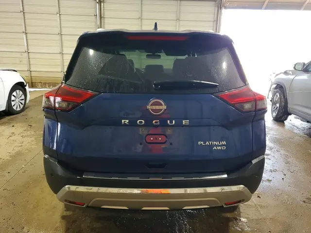 NISSAN ROGUE PLATINUM 2023