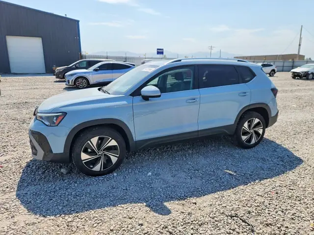 VOLKSWAGEN TAOS SE 2025