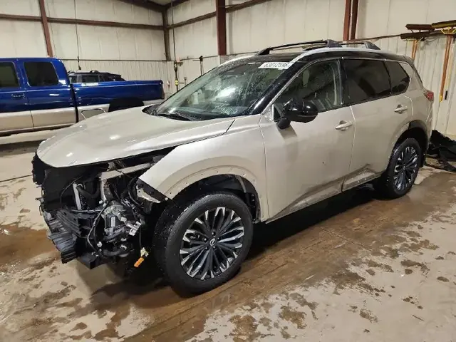 NISSAN ROGUE PLATINUM 2026
