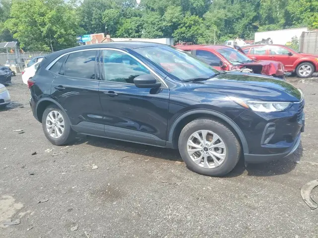 FORD ESCAPE ACTIVE 2023