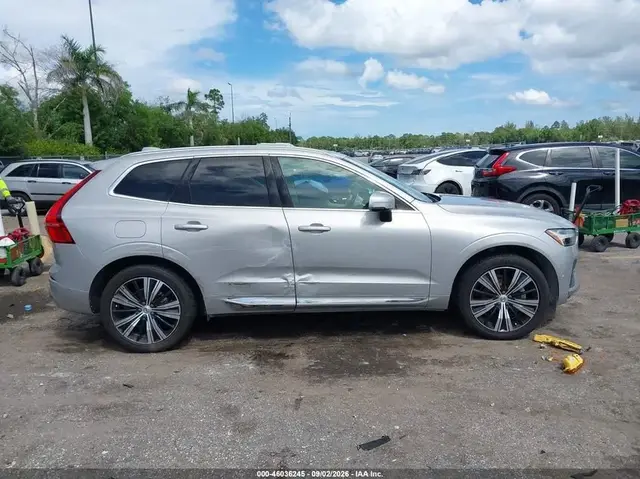 VOLVO XC60 B5 INSCRIPTION 2022