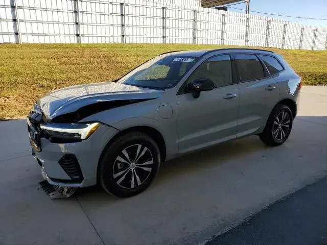 VOLVO XC60 CORE 2024