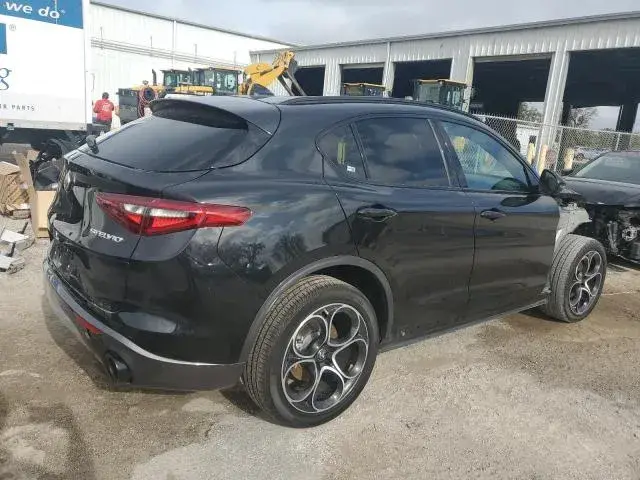 ALFA ROMEO STELVIO TI 2022