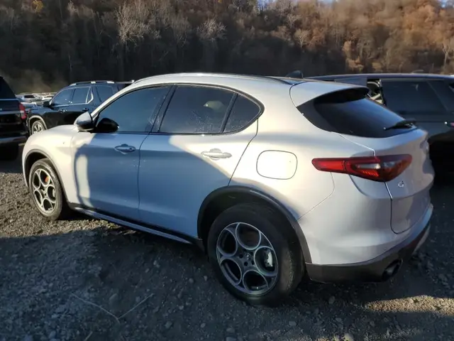 ALFA ROMEO STELVIO TI 2022