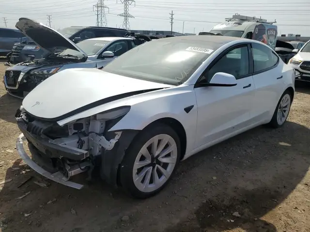 TESLA MODEL 3 2021