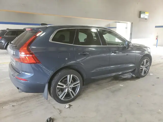 VOLVO XC60 2021