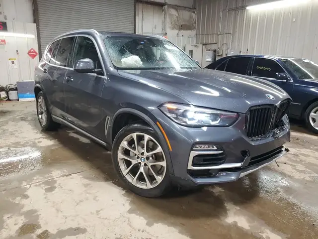 BMW X5 2021