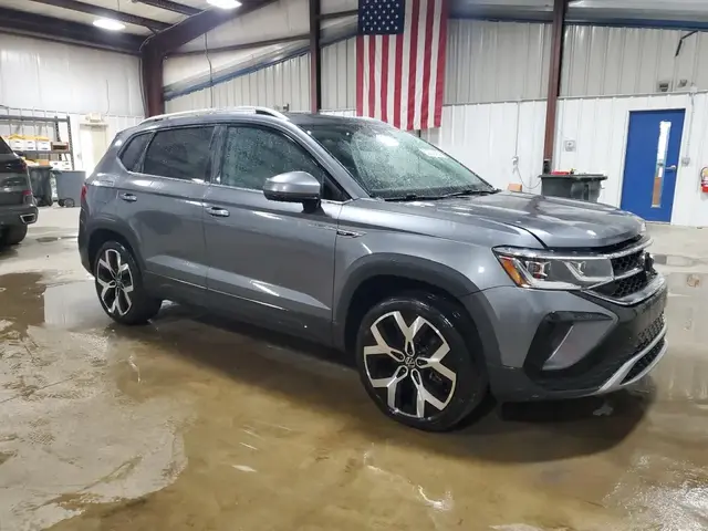 VOLKSWAGEN TAOS SEL 2022