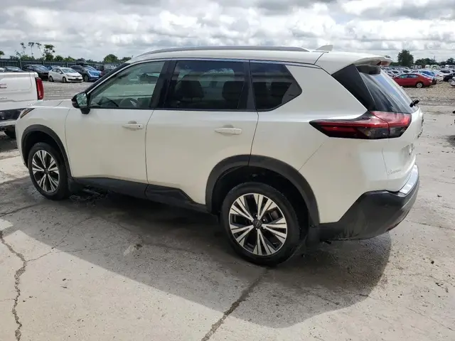 NISSAN ROGUE SV 2022