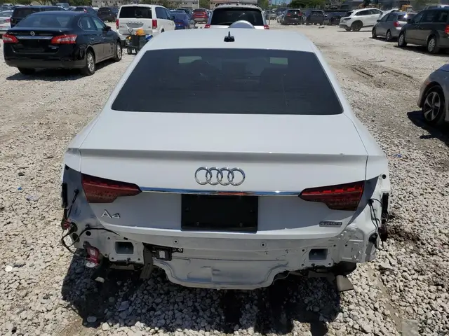 AUDI A4 PREMIUM 2021