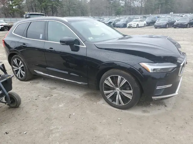 VOLVO XC60 B6 INSCRIPTION 2021
