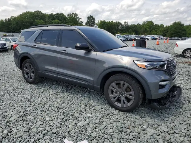 FORD EXPLORER 2022