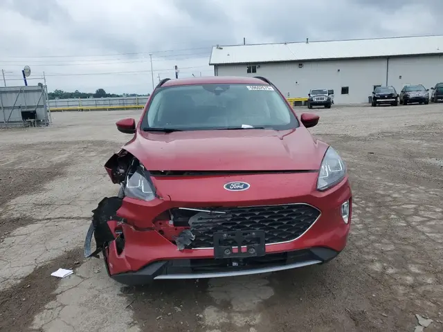 FORD ESCAPE SEL 2022