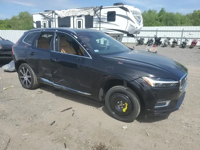 VOLVO XC60 T5 INSCRIPTION 2021