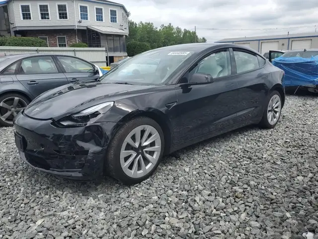 TESLA MODEL 3 2023