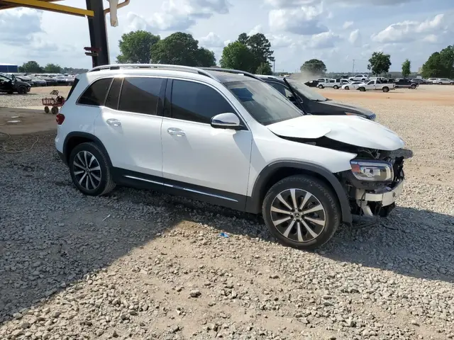 MERCEDES-BENZ GLB 250 2022