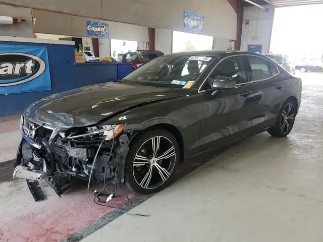 VOLVO S60 B5 INSCRIPTION 2021