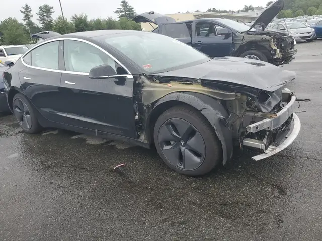 TESLA MODEL 3 2018