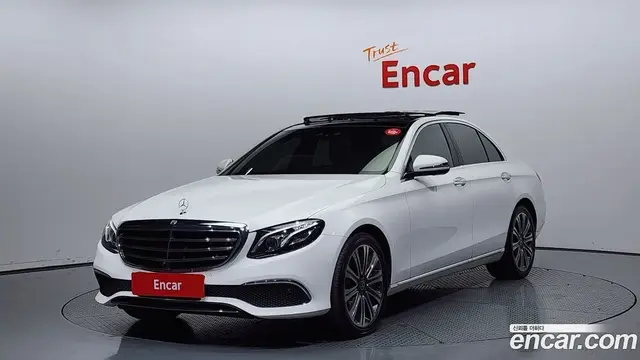 MERCEDES-BENZ W213 2021