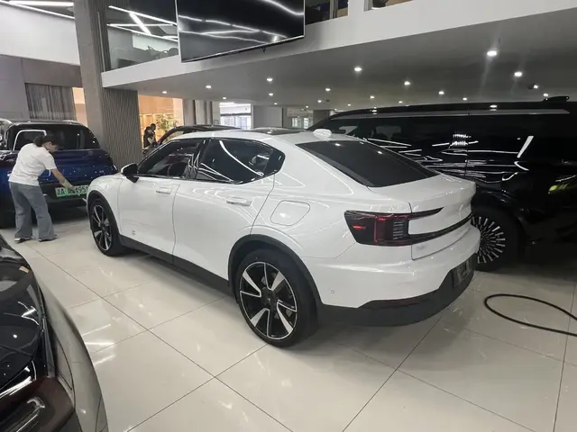 POLESTAR 2 2020