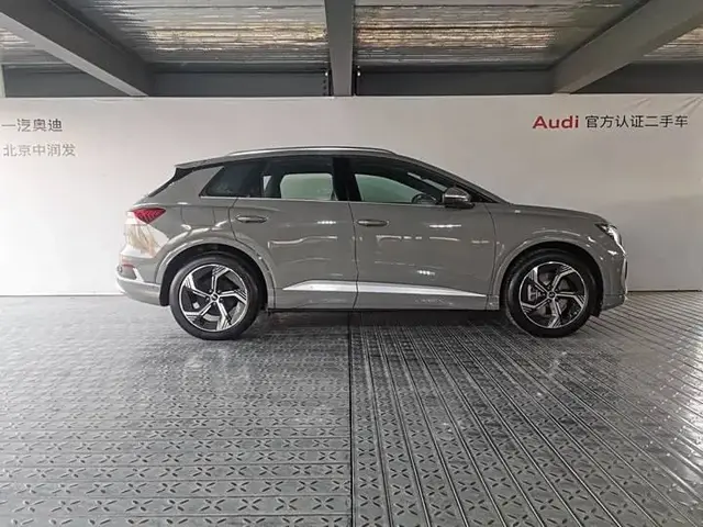 AUDI Q4 E-TRON QUATTRO 2022