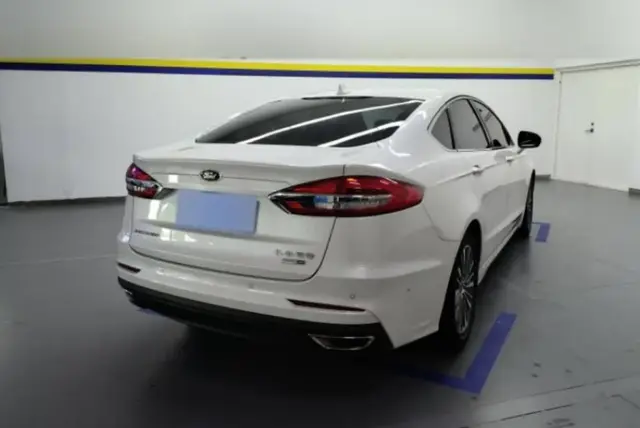 FORD MONDEO 2021