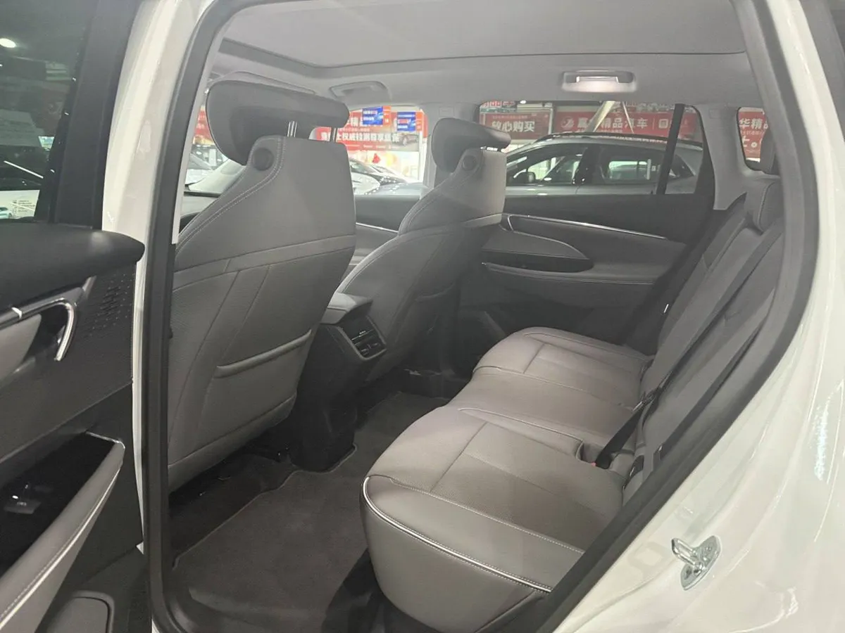 BUICK E5 PREMIUM 2025