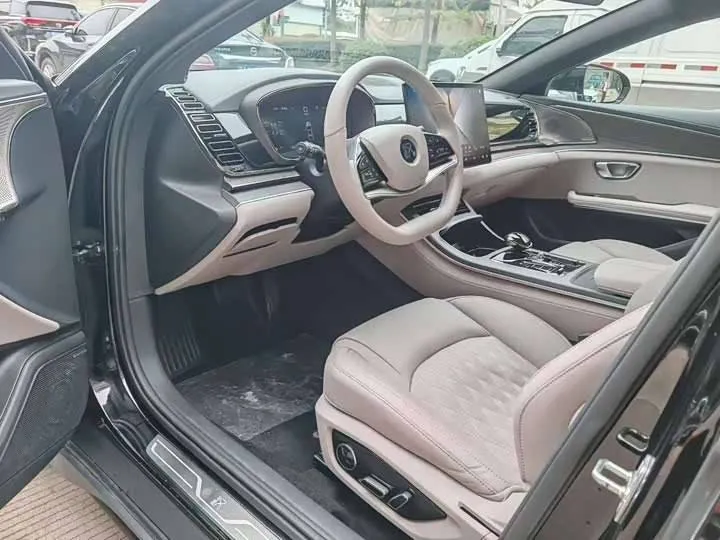 BYD HAN 2025