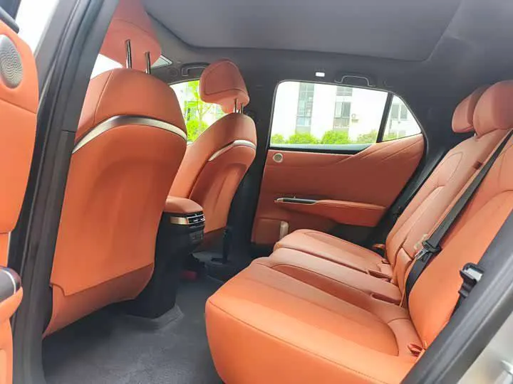 CHANGAN QIYUAN E07 PURE ELECTRIC 2024