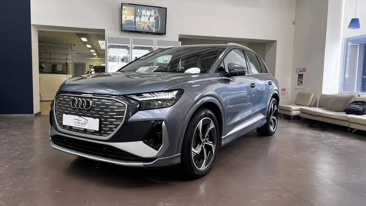 AUDI Q4 E-TRON CREATIVE EDITION 2023