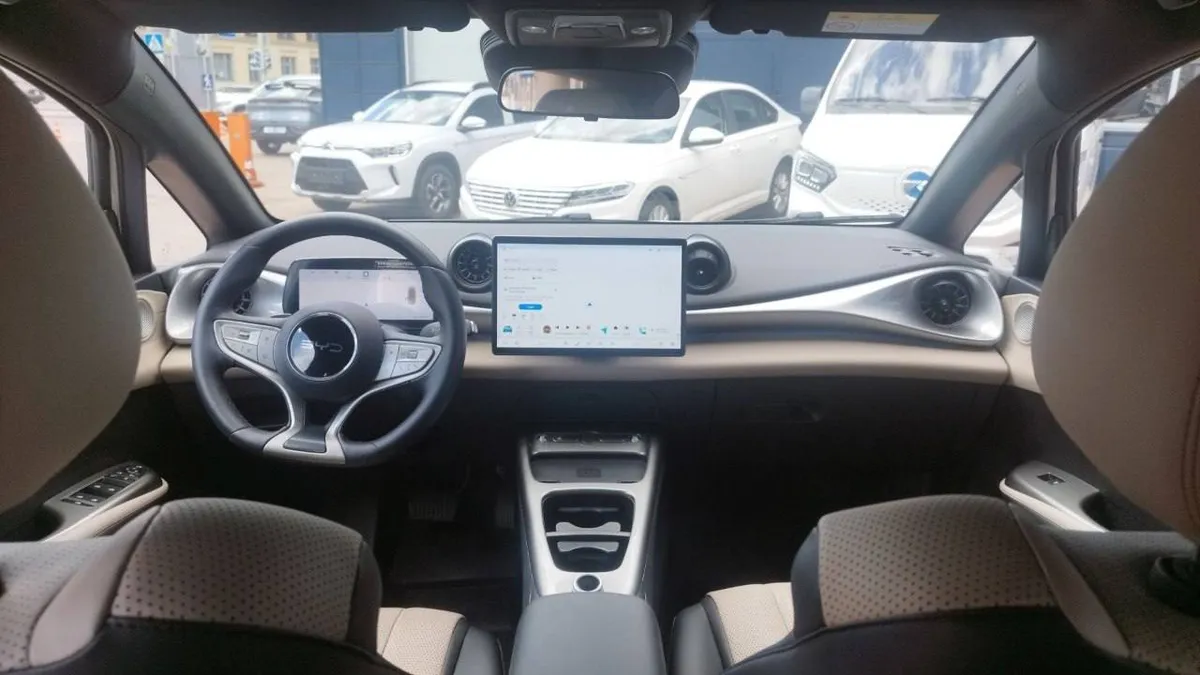 BYD DOLPHIN 520KM SMART DRIVING 2025