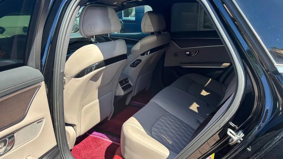 BYD HAN 2025