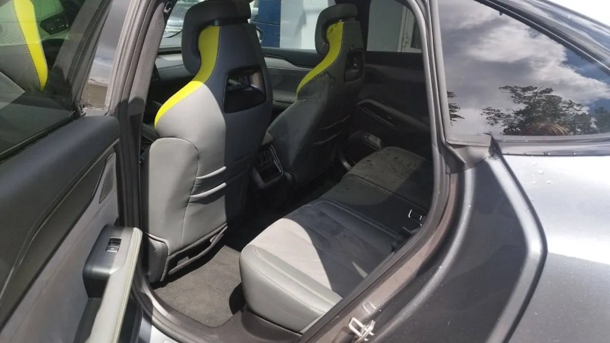 BYD SONG L EV SMART 2025
