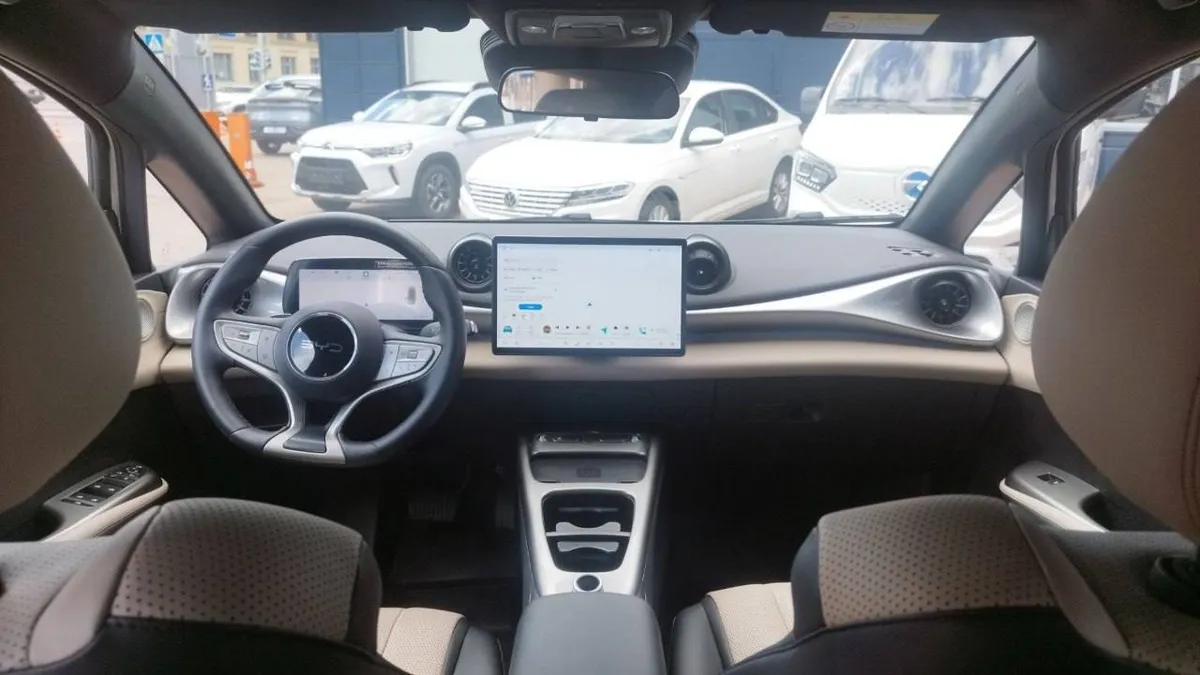 BYD DOLPHIN 520KM SMART DRIVING 2025