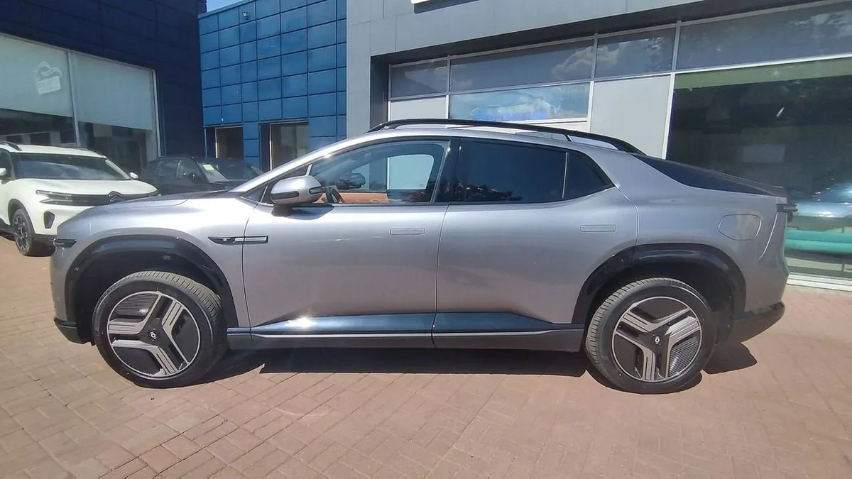 CHANGAN QIYUAN E07 PURE ELECTRIC 2024