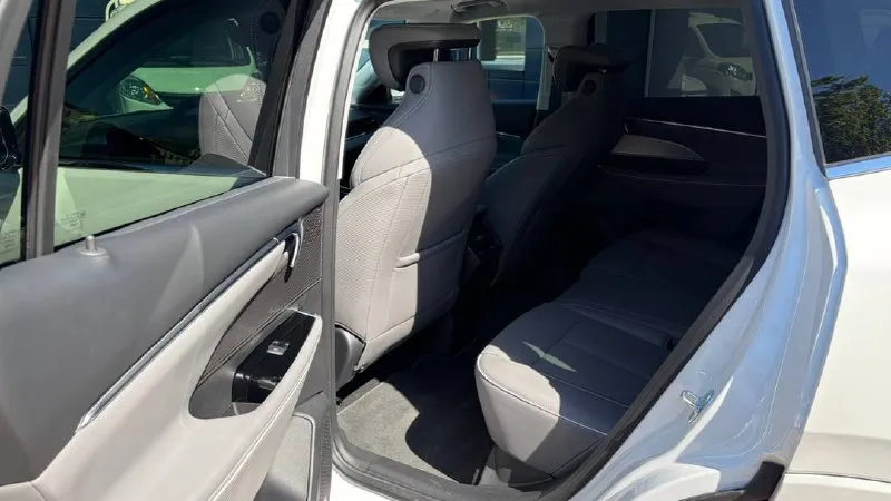 BUICK E5 PREMIUM 2025