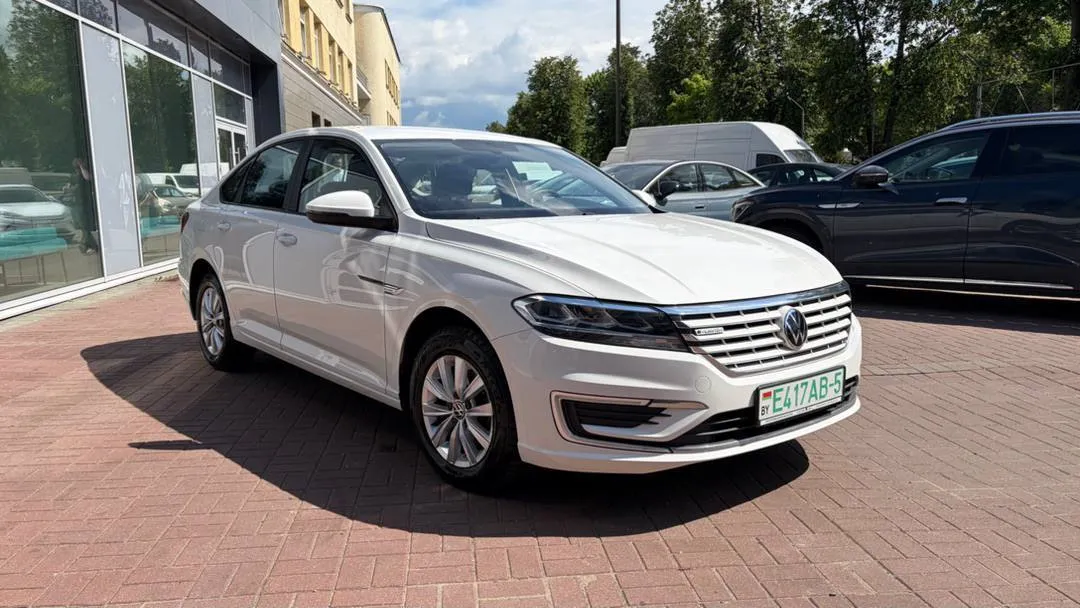 VOLKSWAGEN E-LAVIDA PREMIUM 2021