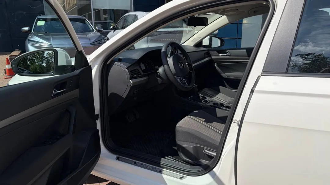 VOLKSWAGEN E-LAVIDA PREMIUM 2021